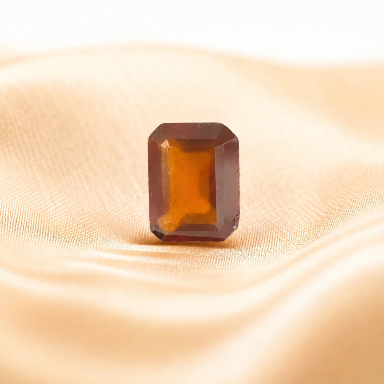 Hessonite (Gomed) - 4.61 Carat - Astrosaras