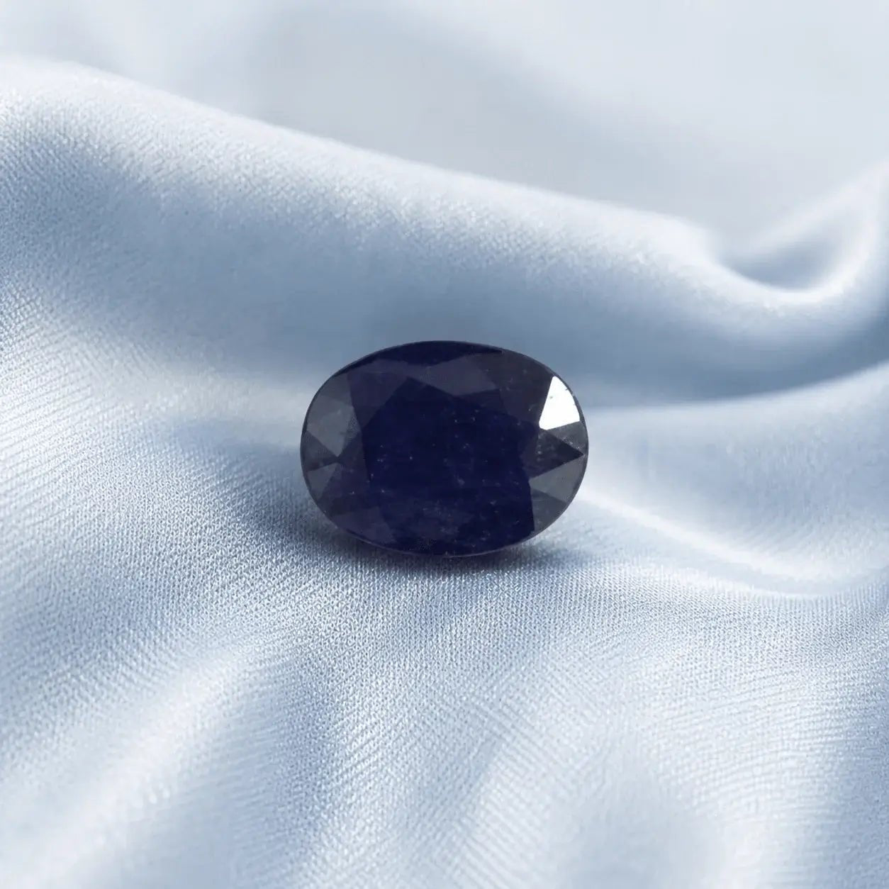 Neelam - 3.77 Carat - Astrosaras