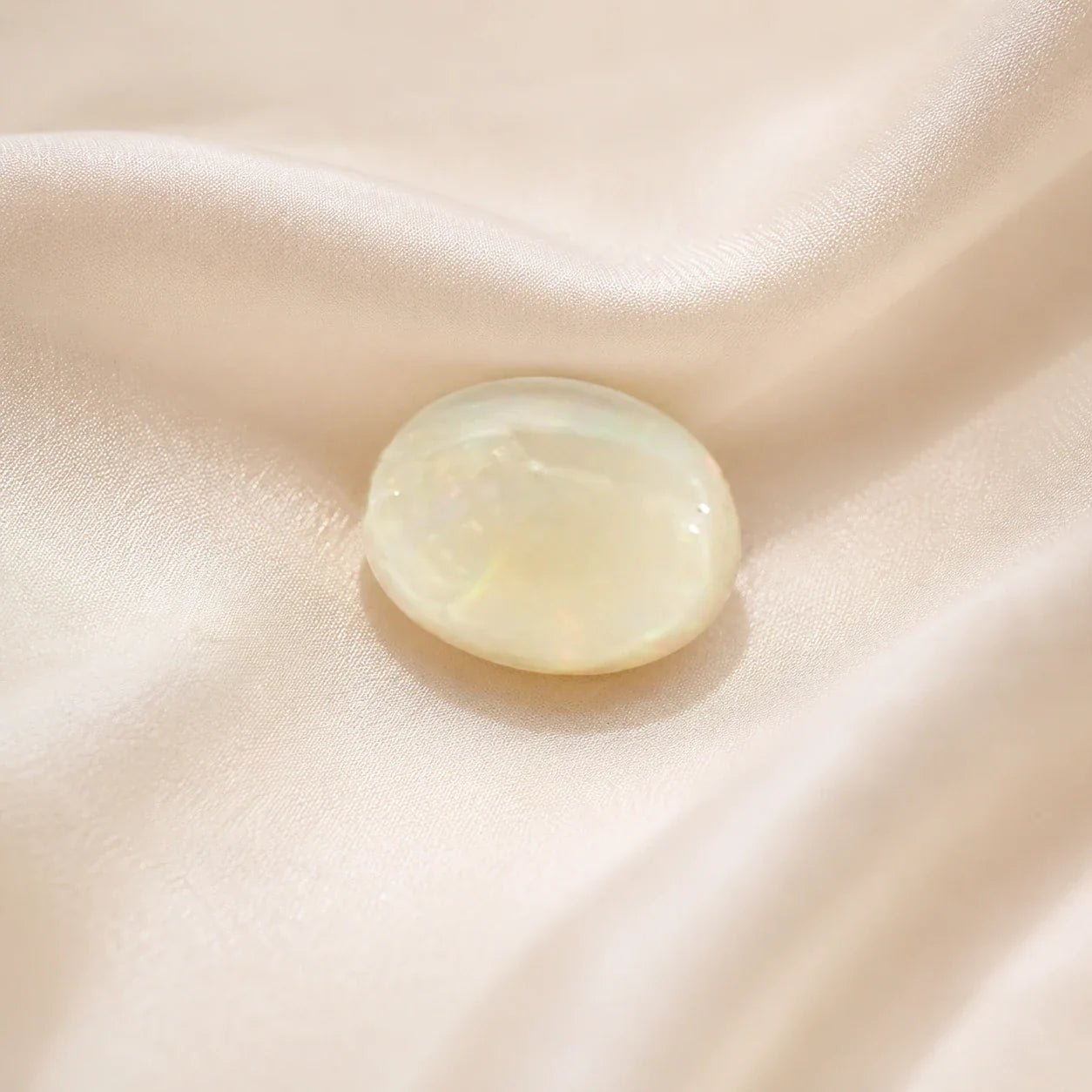 Opal (Dudhiya Patthar) - 5.37 Carat - Astrosaras