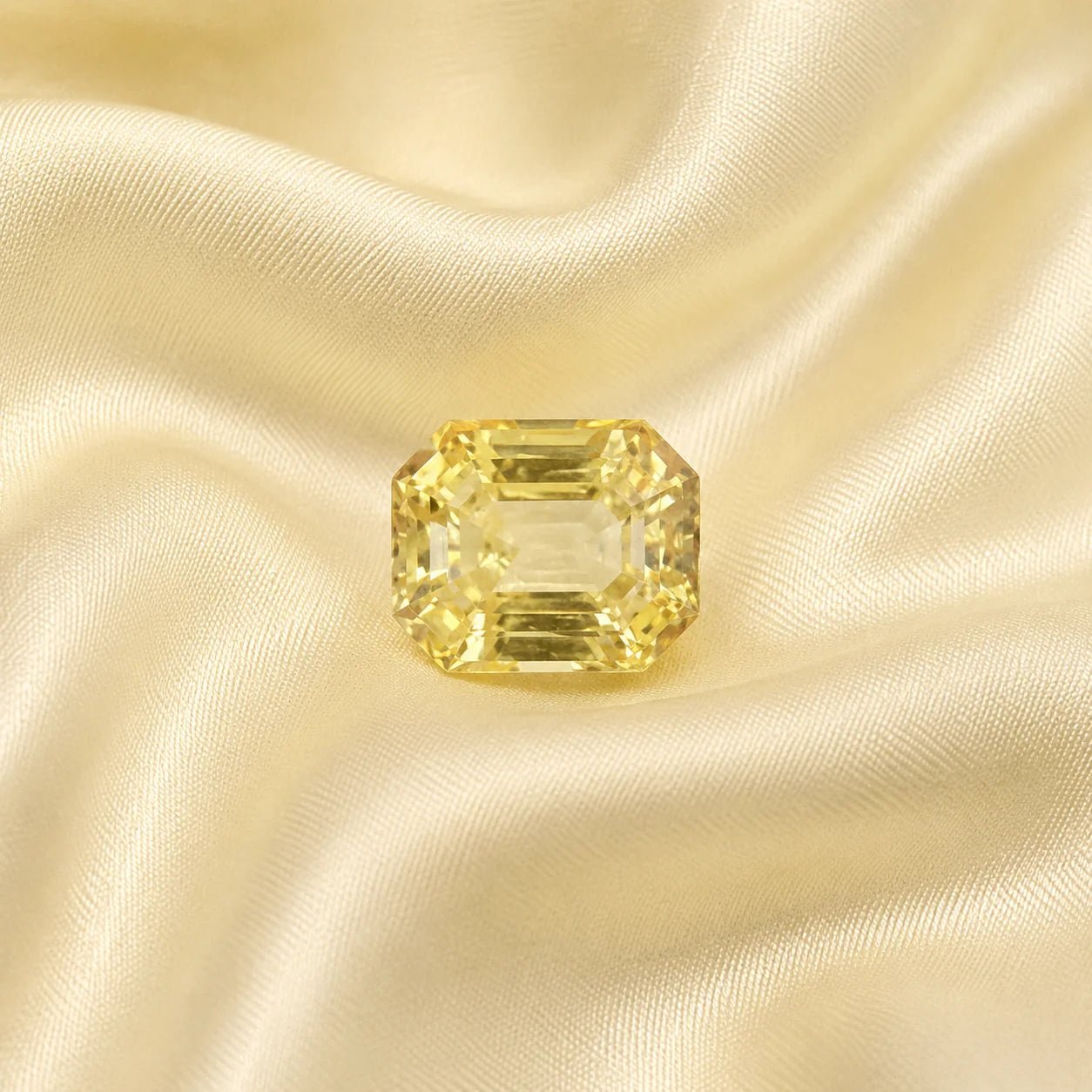 Yellow Sapphire 8.80 Carat - Astrosaras